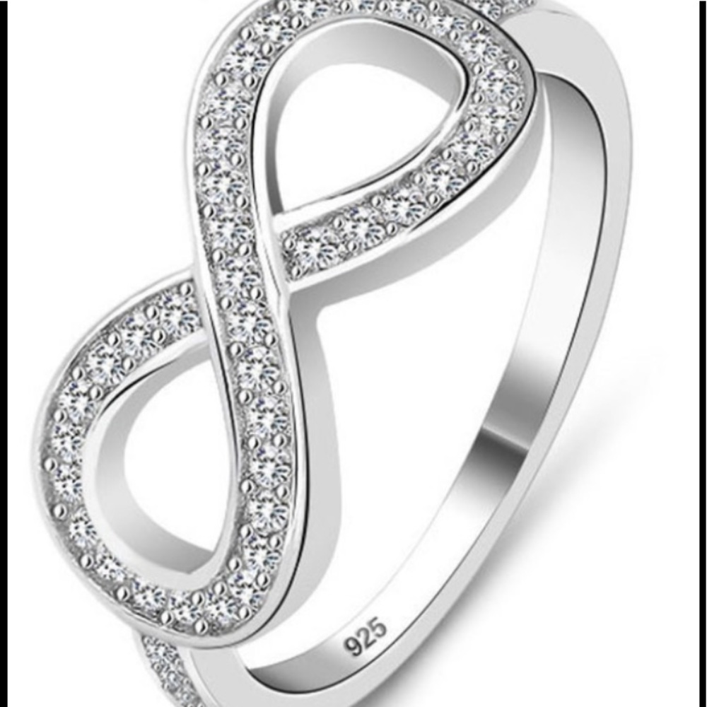 ❤️BEAUTIFUL❤️925 STERLING SILVER❤️INFINITY RING❤️WITH AAA ZIRCONIAS❤️SIZE 8+9❤️